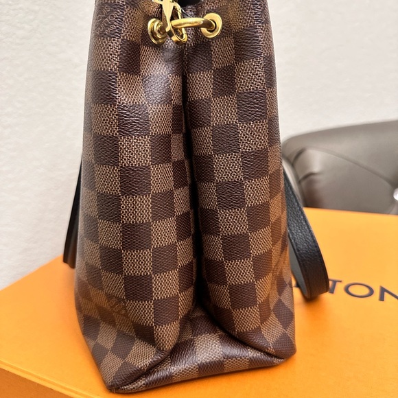 Louis Vuitton Damier - Picture 4 of 12